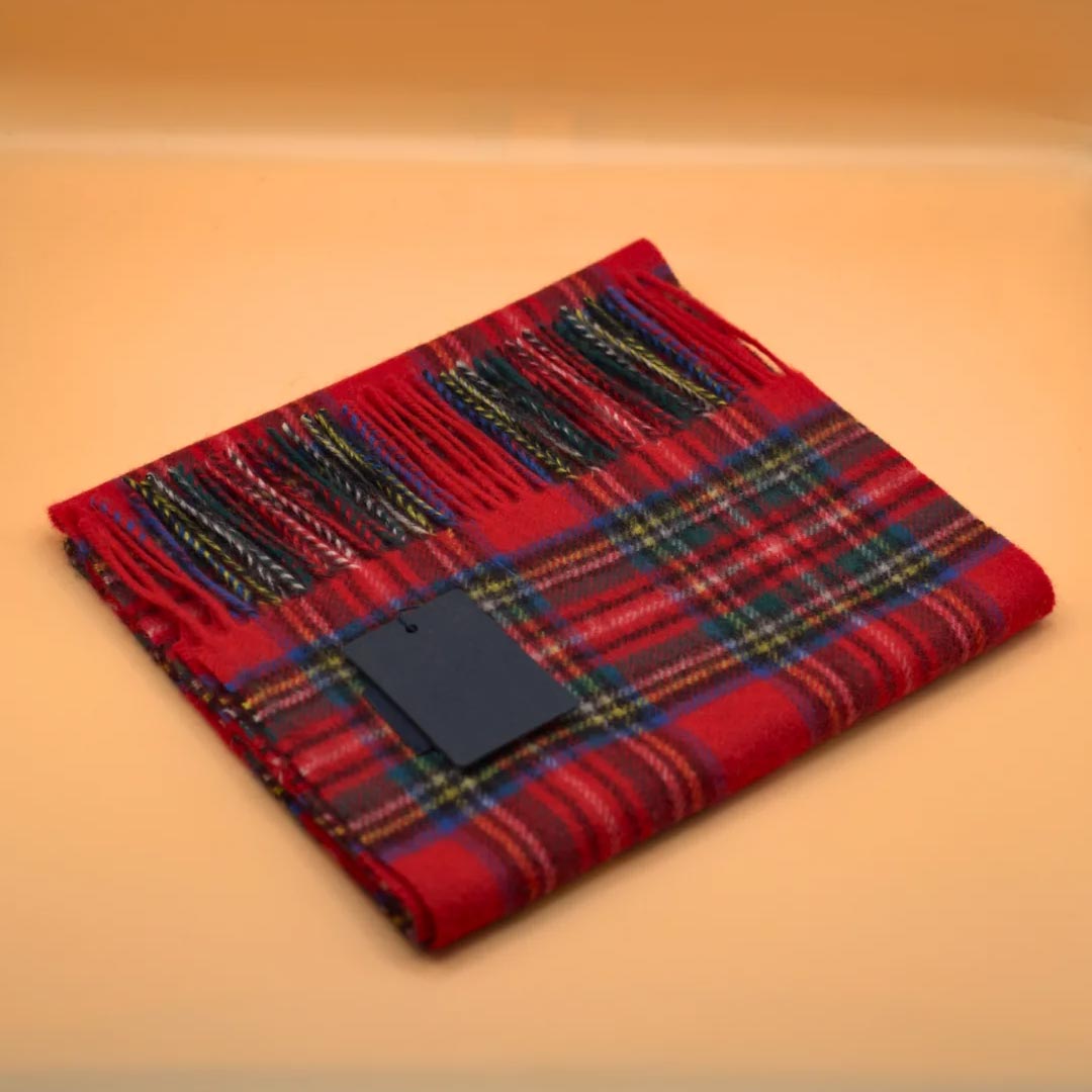 100% Cashmere Tartan Scarf by Balmoral