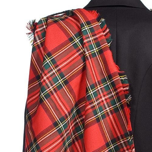Men’s Fringed Fly Plaid close view